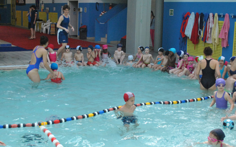 Nuova vita per la piscina mai ultimata di via Abruzzi. Sarà un centro sportivo polifunzionale