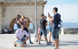 Turisti al Bastione di Cagliari - Photo credit: caprowsky via Foter.com / CC BY