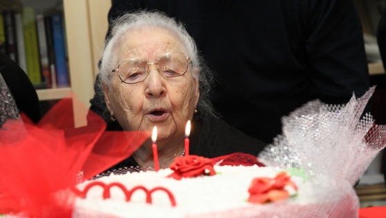 Buon compleanno Giovannina Pistidda: la nonnina più anziana della Sardegna ha compiuto 109 anni
