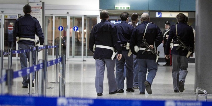 Fermato 41enne a Elmas: si stava imbarcando per Londra con passaporto falso