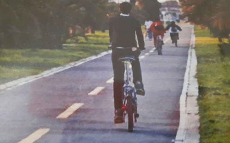 La Sardegna punta sul cicloturismo: previsti 2000 chilometri di piste ciclabili in tutta l’isola