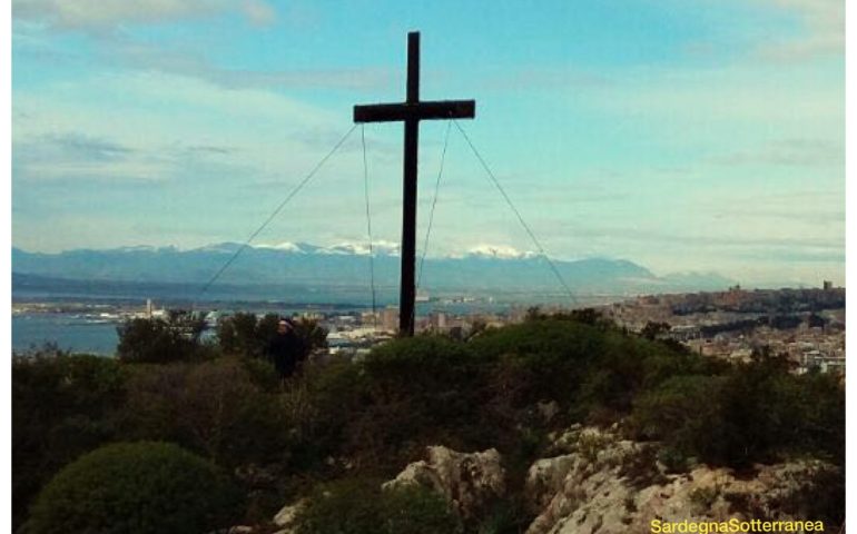 “Ridateci la croce”, Cappellacci lancia petizione online per rimettere il simbolo religioso sulla Sella del diavolo