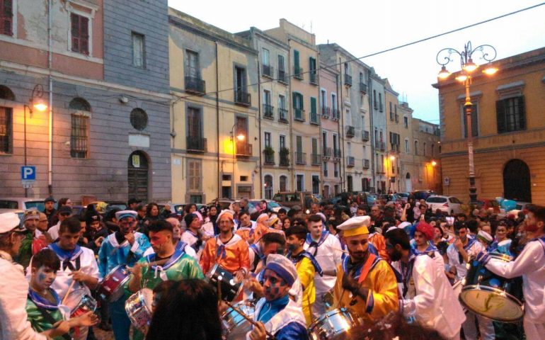 Sa Ratantira invade le strade del centro: a Cagliari rinasce la passione per il Carnevale