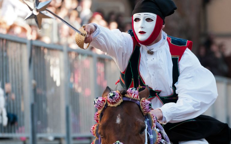 Tutto pronto per la Sartiglia: città blindata e accessi a numero chiuso. Misure di sicurezza al massimo a Oristano