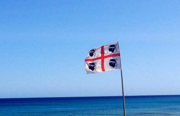 La bandiera della Sardegna.