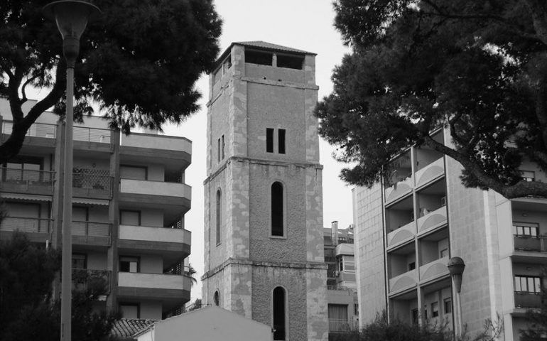 Lo sapevate? In viale Diaz a Cagliari c’è una torre, a che cosa serviva?