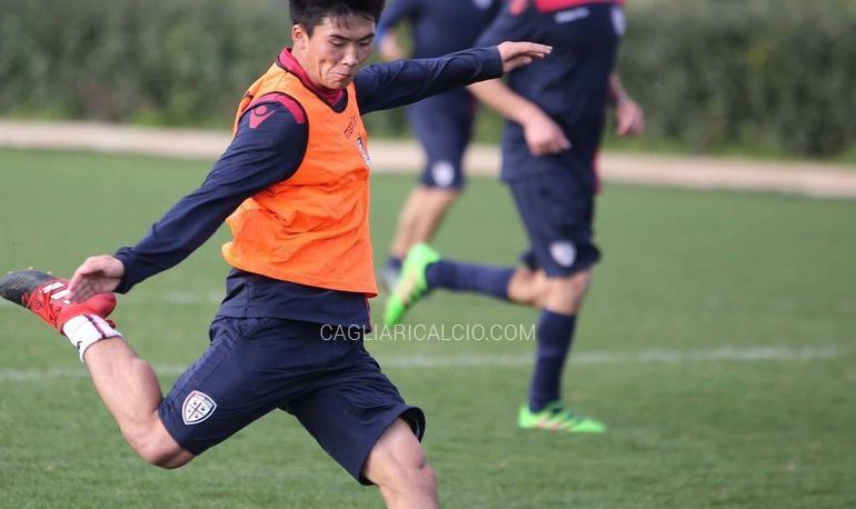 Han Kwang Song, il “Sau dagli occhi a mandorla” segna all’esordio e stupisce con dribbling e spettacolo