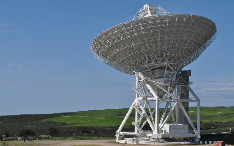 Incredibile scoperta del team dell’Osservatorio Astronomico di Cagliari: nello spazio c’è un enorme deposito di ferro nato dopo l’esplosione di alcune supernova milioni di anni fa