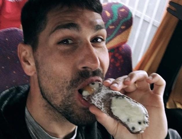 Marco Borriello “fa 13” in classifica marcatori e festeggia con un cannolo…Palermitano