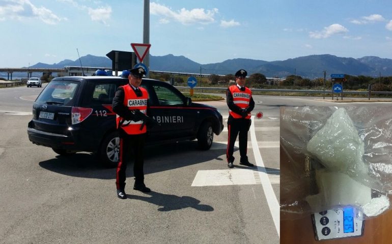 Capoterra, giovane coppia arrestata dai carabinieri con 120 grammi di cocaina