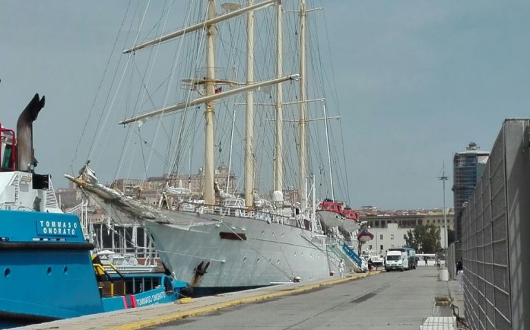 Star Flyer, la crociera a vela più esclusiva del Mediterraneo, attraccata al Porto di Cagliari (FOTO E VIDEO)