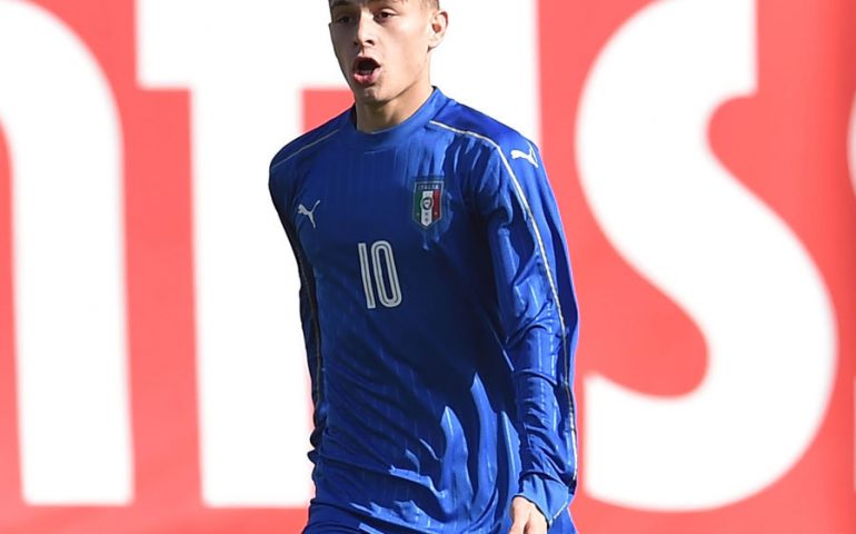 Nicolò Barella candidato al Golden Boy, il Pallone d’Oro under 21 vinto in passato da Messi e Rooney
