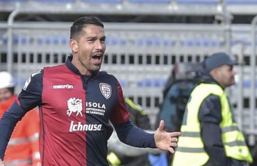Marco Borriello esulta dopo un gol