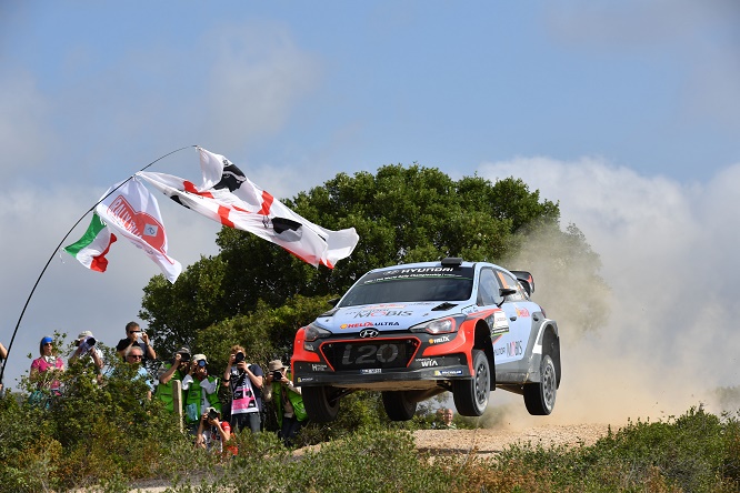 Ad Alghero comincia oggi la tre giorni dedicata al Rally Mondiale in Sardegna
