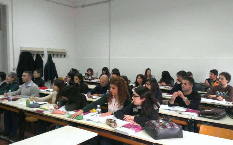 37 borse di studio a studenti in difficoltà: l’iniziativa di Intesa San Paolo per l’Università di Cagliari
