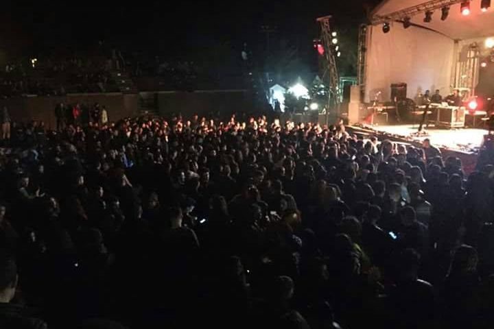 Buona la prima: grande successo di pubblico all’Arena beach per la serata inaugurale del Poetto Fest