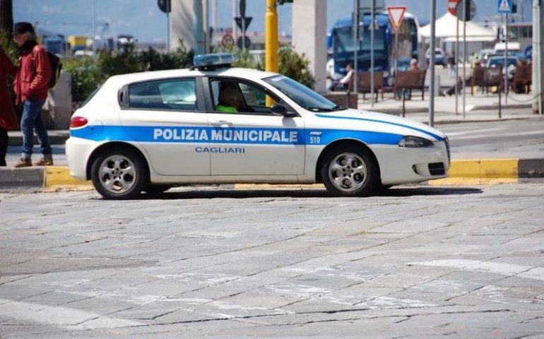 Lavoro a Cagliari: ancora pochi giorni per partecipare al bando del Comune per 8 posti da agente di Polizia Municipale