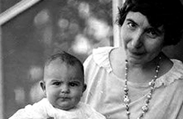 Italo Calvino con la mamma