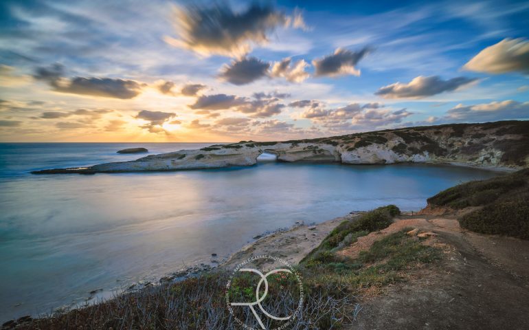 Ragazzi del camper, giorno 10 a S’Archittu: continua il viaggio in Sardegna di Raffaele e Federico senza una meta fissa