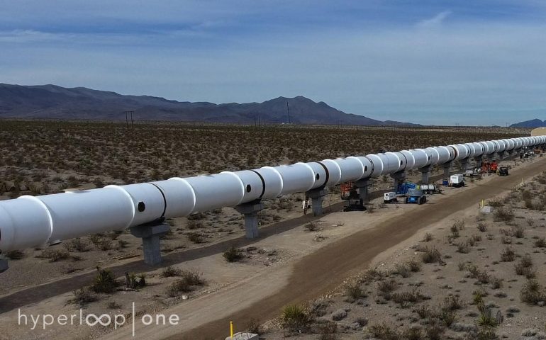 Collegare Sardegna e Corsica con un treno super veloce: “Hyperloop”, un progetto che potrebbe diventare realtà