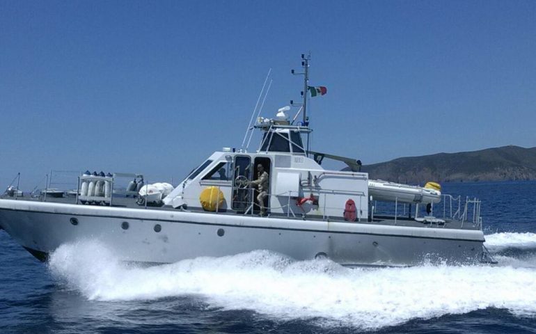 Sbarcati altri undici migranti a Teulada. Disperso in mare un barchino con 14 persone a bordo
