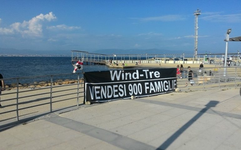 Wind3 vende a Comdata. 341 lavoratori sardi non saranno più dipendenti del colosso della telefonia