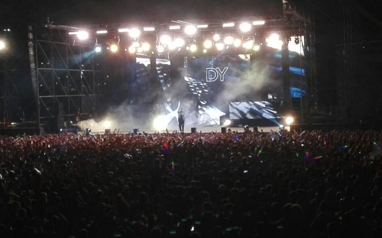 Più di diecimila spettatori ballano con Daddy Yankee all’Arena Sant’Elia (FOTO all’interno)