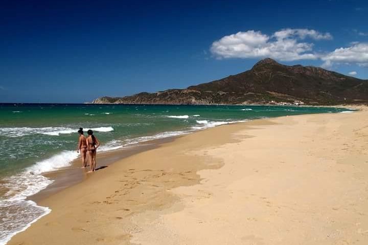 Alla scoperta delle bellezze del Sulcis, tra storia, mare e grotte: il nuovo tour di Wild Sardinia