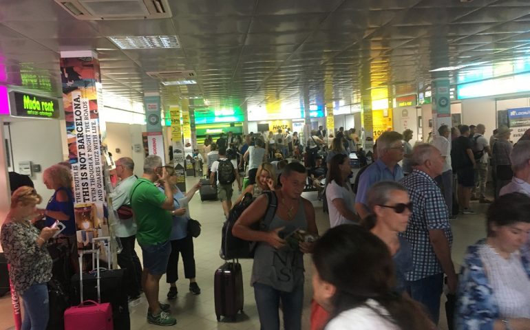 Aeroporto di Cagliari, inizio anno col botto: +12% di passeggeri nei primi sei mesi del 2017