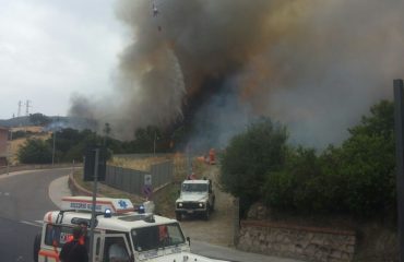 incendio iglesias giugno