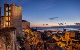 Torre dell'Elefante a Cagliari - Foto di Chambre du monde