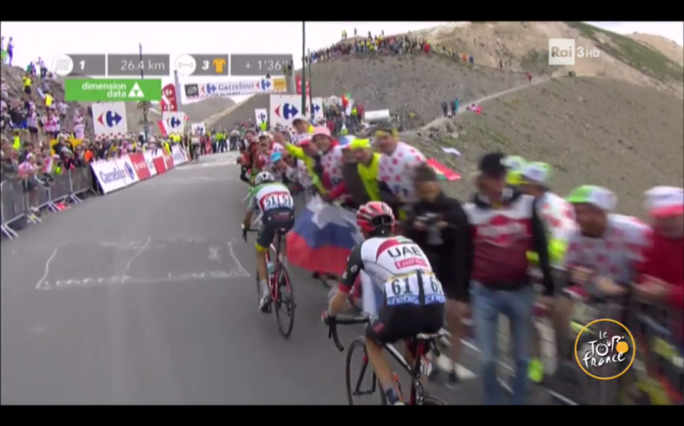Tour de France, Fabio Aru cede in discesa sul Col du Galibier, esce dalla zona podio ma il villacidrese non si arrende: “Non è finita”