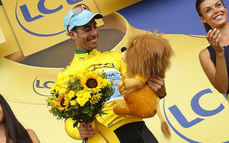 Tour de France, a Foix vince Barguil. Aru conserva la maglia gialla dagli attacchi di Froome e Bardet