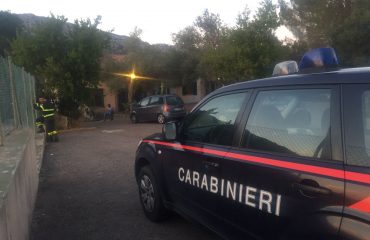 attentato bomba dorgali migranti centro accoglienza carabinieri