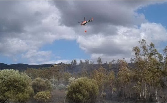 Ancora fiamme nel sud Sardegna, vasto incendio a Monte Nieddu