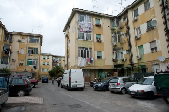 Fuga di gas a Is Mirrionis, evacuate dieci famiglie nelle palazzine di via Seruci