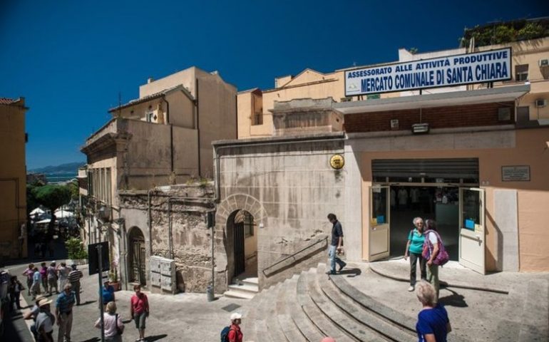 All’interno del mercato di Santa Chiara apre il ristorante dove si potranno mangiare i prodotti comprati nei box