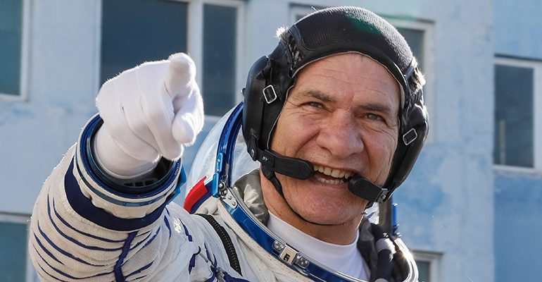 Paolo Nespoli, a 60 anni per la terza volta nello spazio. Troppo anziano?