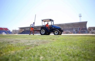 spunta l'erba al Sardegna arena Cagliari calcio