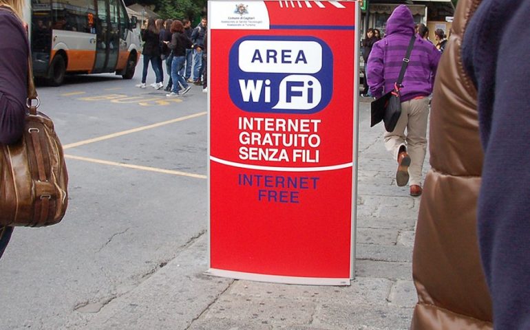 Il wi-fi gratuito offerto dal Comune di Cagliari non sempre funziona. Servirebbe un potenziamento