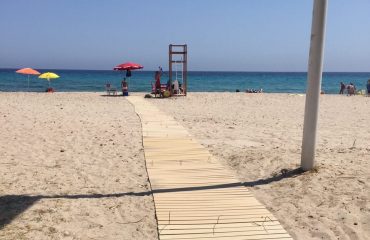 Passerella per disabili al Poetto