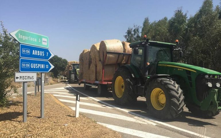Il grande cuore dei coltivatori e degli allevatori della Sardegna per le aziende di Arbus e Gonnosfanadiga colpite dagli incendi