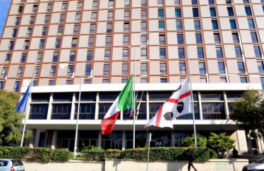 bandiere mezz'asta regione