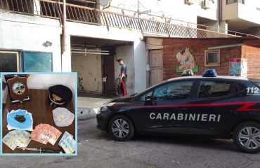 carabinieri droga bar abusivo via gariazzo sant'elia