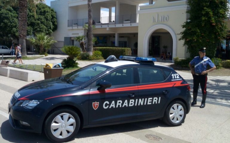 carabinieri lido poetto violenza sessuale