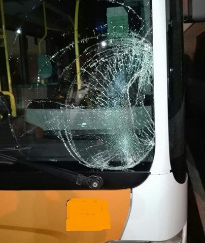 Cagliari, anziano investito in via Is Maglias dal bus del CTM: è grave