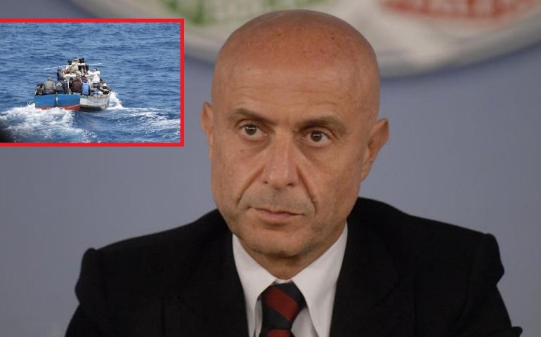 Ministro Minniti Algeria migranti