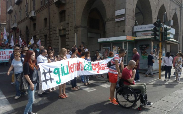 manifestazione contro riforma ospedaliera via roma2