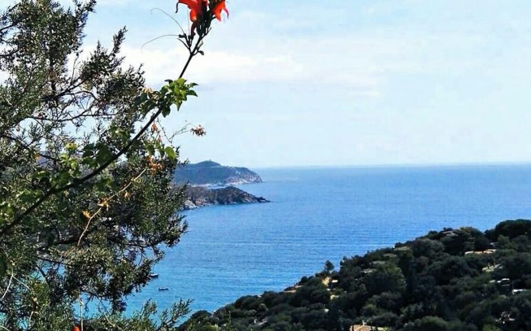 La foto dei lettori. Torre delle Stelle, panorama mozzafiato nello scatto di Paola Piras