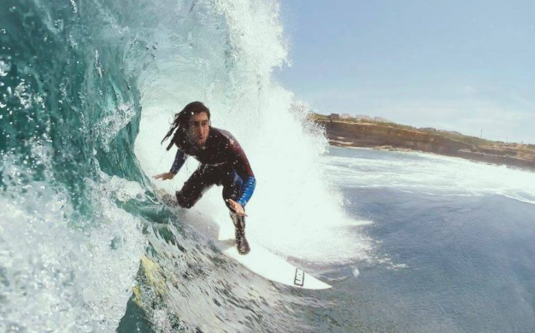 Un cagliaritano fra le onde dell’Artico. Alessandro Piu vice-campione europeo di Surf in Norvegia